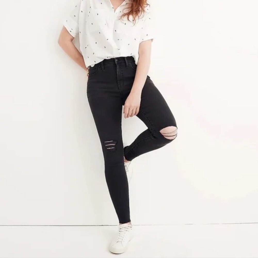 Madewell 10'' High Riser Skinny Skinny Jeans - Black with Rips - Size 32
